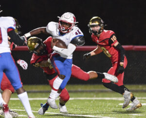 Parkersburg South tops Morgantown High in thrilling 44-41 win